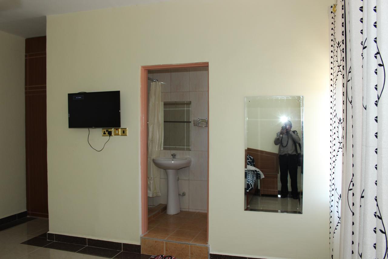 Gees Inn Nakuru Esterno foto